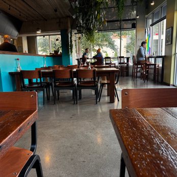 Beerline Cafe - interior - Vegetarian Near Me - Milwaukee, Wisconsin