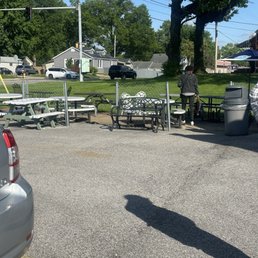 Outdoor tables Outdoor tables