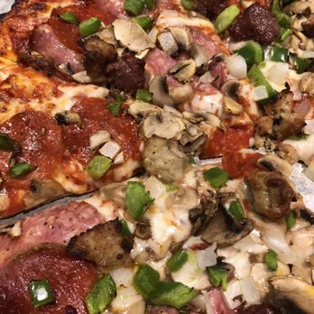 Toppers Pizza Place - Supreme - Pizza Near Me - Oxnard, California