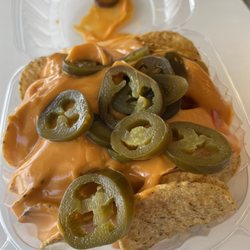 La Michoacana Supreme - Nachos with Cheese & Jalapenos