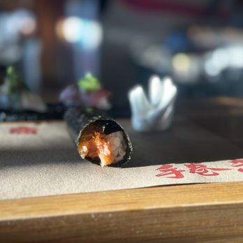 Temaki Bar Sushi - Salmon Handroll - Sushi Bars Near Me - Encinitas, California