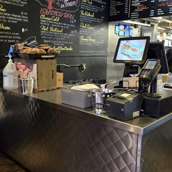 Pauli's - Ordering station, chalkboard menu - Sandwiches Near Me - Boston, Massachusetts