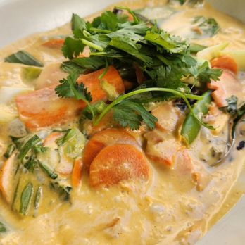 True Food Kitchen - Spicy parang curry - Vegetarian Near Me - Pasadena, California True Food Kitchen - Spicy parang curry - Vegetarian Near Me - Pasadena, California