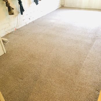 Parr's Deep Cleaning Service - Before and after living room stain removal and carpet cleaning. - Carpet Cleaning Near Me Parr's Deep Cleaning Service - Before and after living room stain removal and carpet cleaning. - Carpet Cleaning Near Me