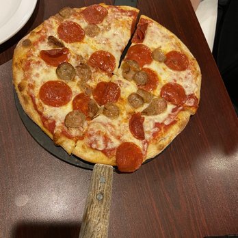 PizzaVola - Pizzza 10 inch two topping - Pizza Near Me - Indian Harbour Beach, Florida PizzaVola - Pizzza 10 inch two topping - Pizza Near Me - Indian Harbour Beach, Florida