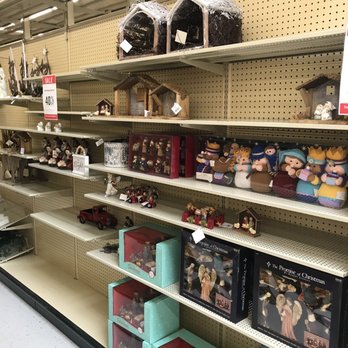 Hobby Lobby - Knitting Supplies Near Me - Framingham, Massachusetts