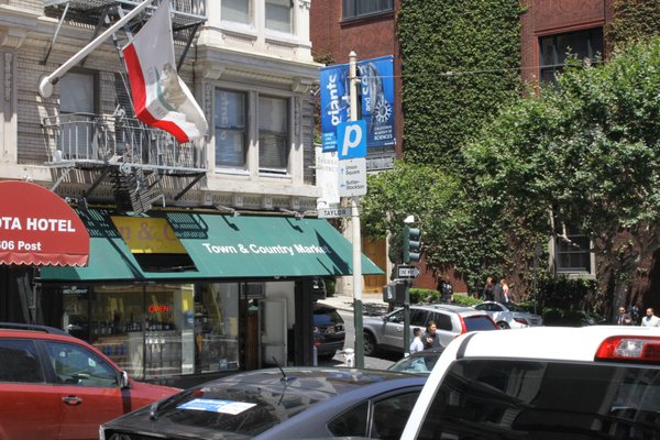 Town Country Market - Sake, Fruits, Beer, Pharmacy, Bakery, Wine, Alcohol, Spirits by null