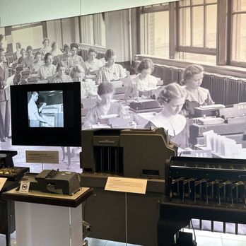 Computer History Museum - Mechanical compute - Museums Near Me - Mountain View, California