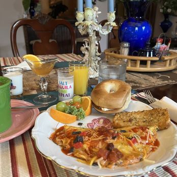 1812 Overture B&B - Bed & Breakfast Near Me - Kansas City, Missouri