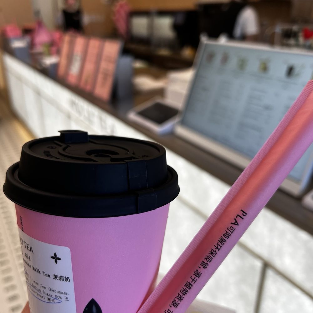 Jasmine milk tea Jasmine milk tea