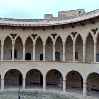 Castillo de Bellver - Inside the Castillo de Bellver - Castles Near Me - Palma de Mallorca, PM Castillo de Bellver - Inside the Castillo de Bellver - Castles Near Me - Palma de Mallorca, PM