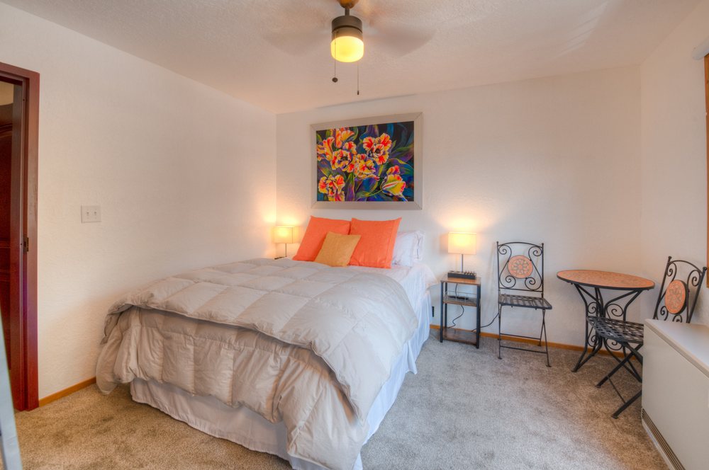 ROOMS AT THE CLUB 17 Photos 30 Cuchara Ave, La Veta, Colorado