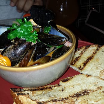 Whiskey Cake - Get the mussels as an appetizer! You won't be dissapointed!!! - New American Near Me - Plano, Texas