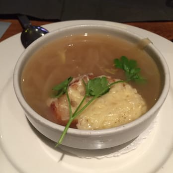 Sacrée Fleur - Traditional onion soup - French Near Me - Paris, 75 Sacrée Fleur - Traditional onion soup - French Near Me - Paris, 75