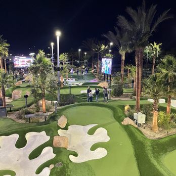 PopStroke - Area - Mini Golf Near Me - Paradise, Nevada