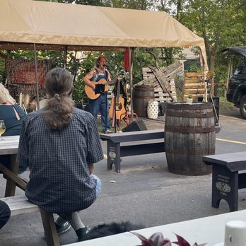 Unity Vibration - Outdoor music area - Beer Bar Near Me - Ypsilanti, Michigan