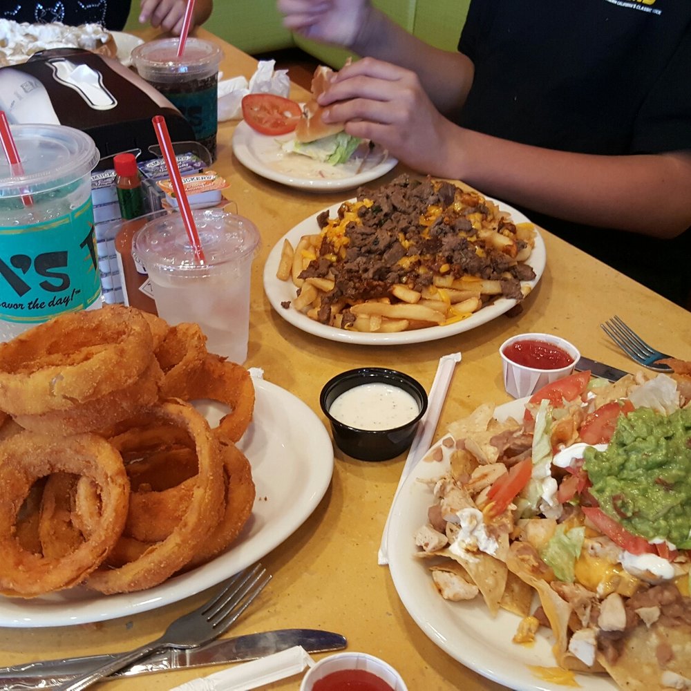 Tom's - Pasadena - back again food and service is great! - Burgers Near Me - Pasadena, California Tom's - Pasadena - back again food and service is great! - Burgers Near Me - Pasadena, California