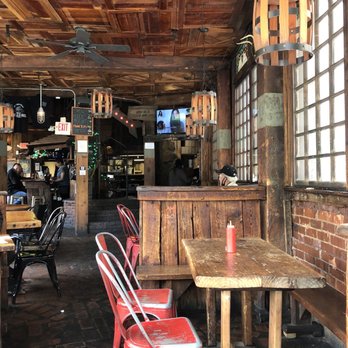 Pickle Barrel Restaurant - Atmosphere - New American Near Me - Chattanooga, Tennessee