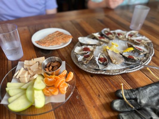Humboldt Bay Provisions by null