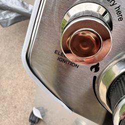 Lowe's Home Improvement - Does this look like a properly assembled item?