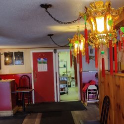 No. 1 Chinese Restauarnt - What you see as soon as you walk in
