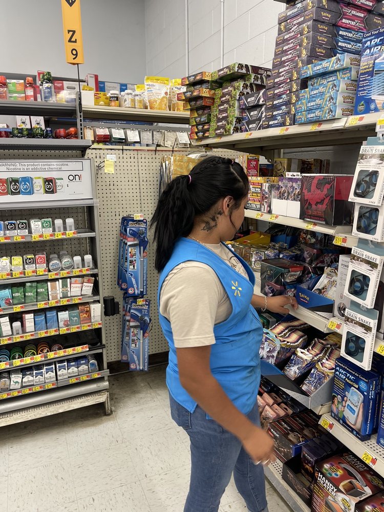 Walmart - Photo 3