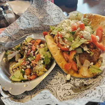 Anatolia Cuisine DC - Chicken shish kabobs on pita with salad. - Kebab Near Me - Ephraim, Wisconsin