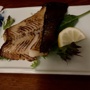 Ginza Sushi - Butterfish - Sushi Bars Near Me - Honolulu, Hawaii Ginza Sushi - Butterfish - Sushi Bars Near Me - Honolulu, Hawaii