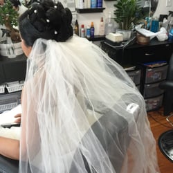 Newark Barber & Beauty Salon
