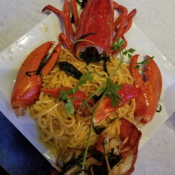 The Boiling House - Fried lobster with garlic noodles - Cajun/Creole Near Me - Cherry Hill, New Jersey