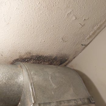 The Pointe Apartments - More mold on vent. - Apartments Near Me - Athens, Georgia The Pointe Apartments - More mold on vent. - Apartments Near Me - Athens, Georgia