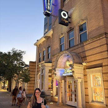 Moonrise Hotel - The Moonrise Hotel at sunset! - Hotels Near Me - Saint Louis, Missouri