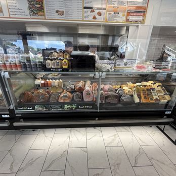NY Gourmet Deli - Interior - Sandwiches Near Me - Indianapolis, Indiana