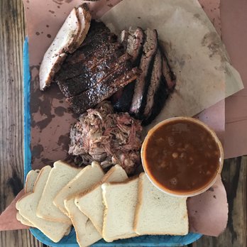 Franklin Barbecue - Yes, I know your salivating right now. - Barbeque Near Me - Austin, Texas