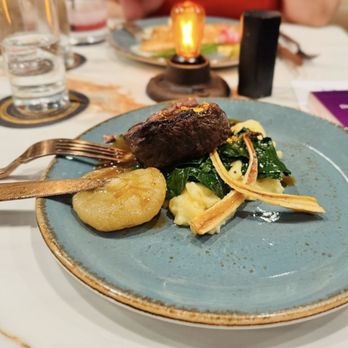 Craft Tampa - Steak filet meal. So good. Well cooked. - American Near Me - Tampa Bay, Florida Craft Tampa - Steak filet meal. So good. Well cooked. - American Near Me - Tampa Bay, Florida