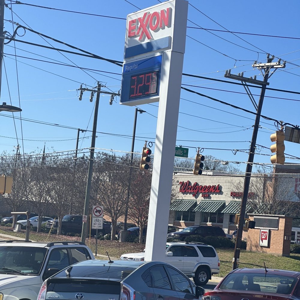 Exxon - Gas Stations Near Me - GREENSBORO, North Carolina Exxon - Gas Stations Near Me - GREENSBORO, North Carolina