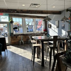 Muni’s Coffee Joint - Inside