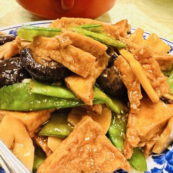 Boston Lobster - Tofu in brown sauce - Chinese Near Me - Rosemead, California