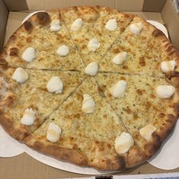White pizza White pizza