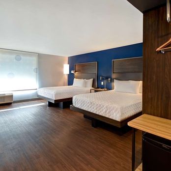 Tru by Hilton Concord - Guest room - Hotels Near Me - Concord, New Hampshire Tru by Hilton Concord - Guest room - Hotels Near Me - Concord, New Hampshire