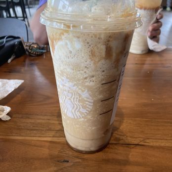 Starbucks - Coffee & Tea Near Me - Nashville, Tennessee Starbucks - Coffee & Tea Near Me - Nashville, Tennessee