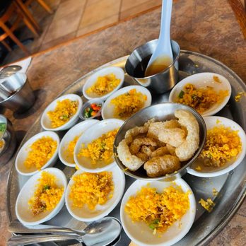 Quan Vy Da - 30. Banh Beo Chen Vy Da - Vietnamese Near Me - Westminster, California Quan Vy Da - 30. Banh Beo Chen Vy Da - Vietnamese Near Me - Westminster, California
