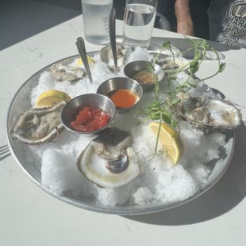 Shorebird - West coast oysters on the half shell. - Breakfast & Brunch Near Me - Sedona, Arizona Shorebird - West coast oysters on the half shell. - Breakfast & Brunch Near Me - Sedona, Arizona