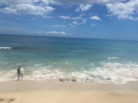 Mākua Beach by null
