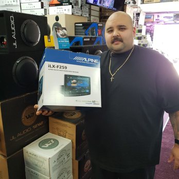 DJ Custom Audio - Alpine 9 in h halo - Electronics Near Me - South Gate, California