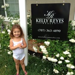 Kelly Reyes Realty
