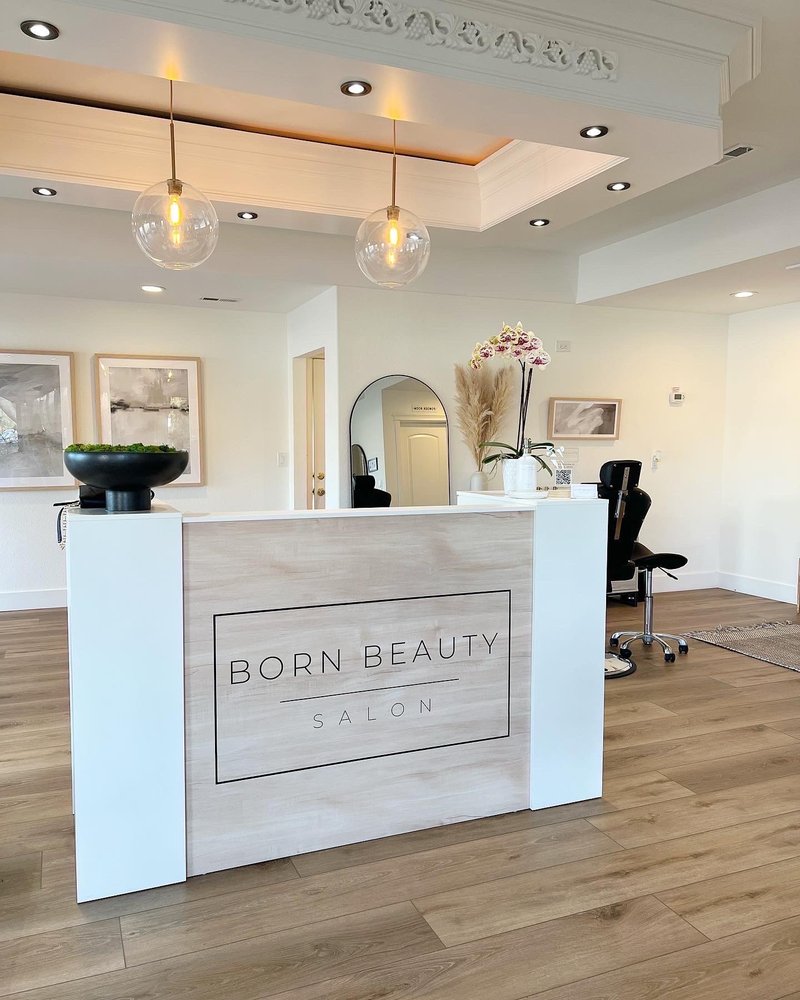 Born Beauty Logo