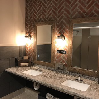 Bella Siena - Beautifully decorated restrooms! - Italian Near Me - Benicia, California