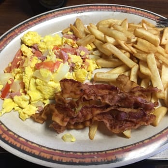 Chuck Wagon Restaurant - Chuck wagon grand slam ! - American Near Me - Miami, Florida