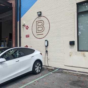 Complex x - EV charging station, COMPLEX West Midtown, Atlanta - EV Charging Stations Near Me - Atlanta, Georgia Complex x - EV charging station, COMPLEX West Midtown, Atlanta - EV Charging Stations Near Me - Atlanta, Georgia
